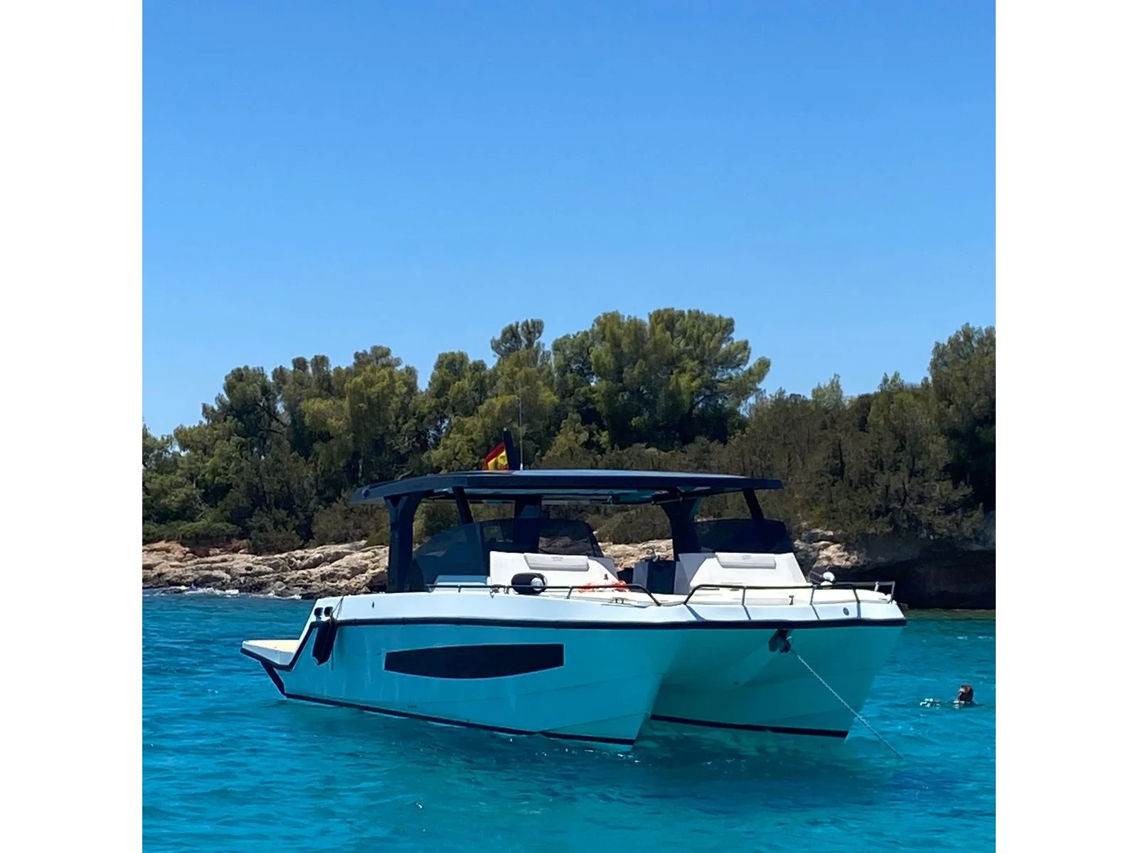 Yacht 7798391426005042